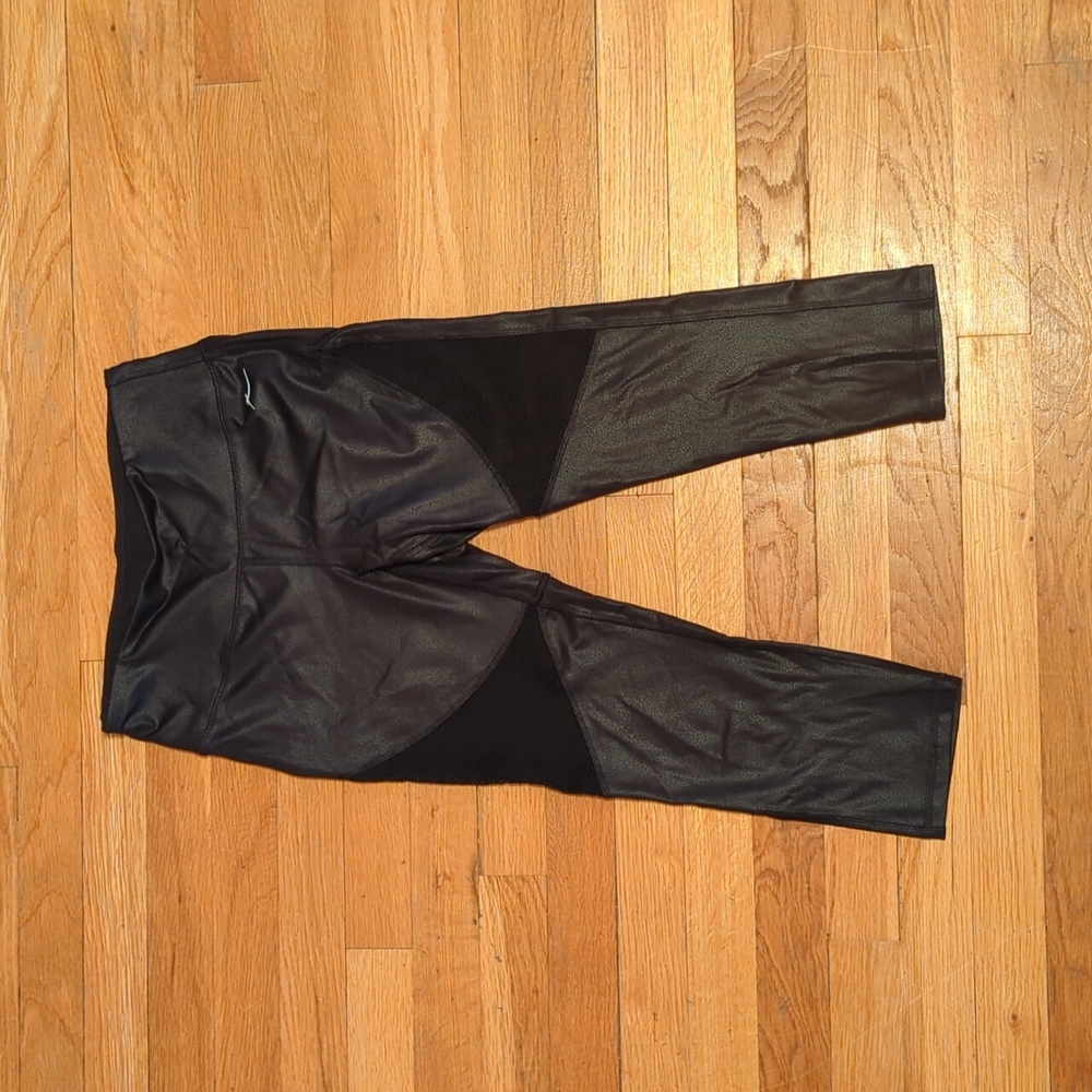 Faux Leather Leggings - size S